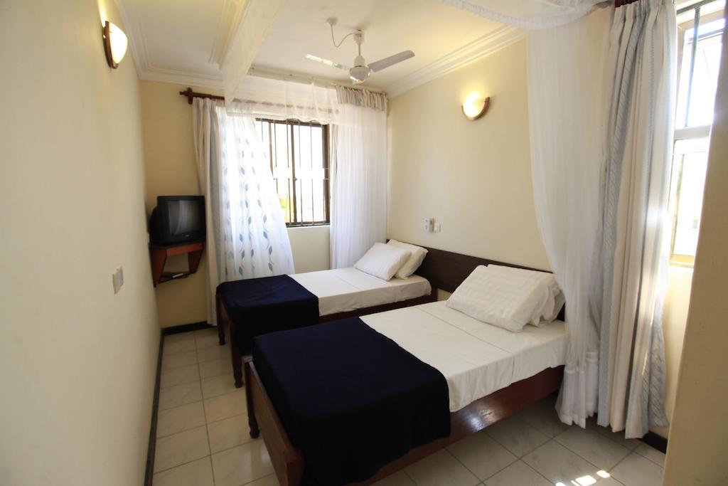 מומבסה Coastgate Hotel חדר תמונה