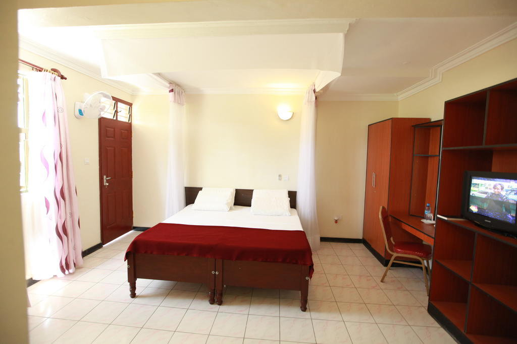 מומבסה Coastgate Hotel חדר תמונה